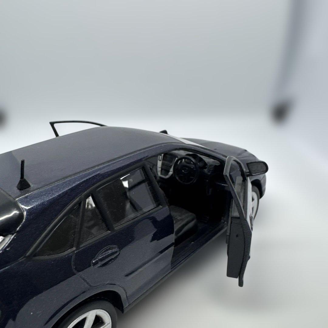 トヨタ　ハリアー 30系ダークブルー 1/43 トミカ　2台セット