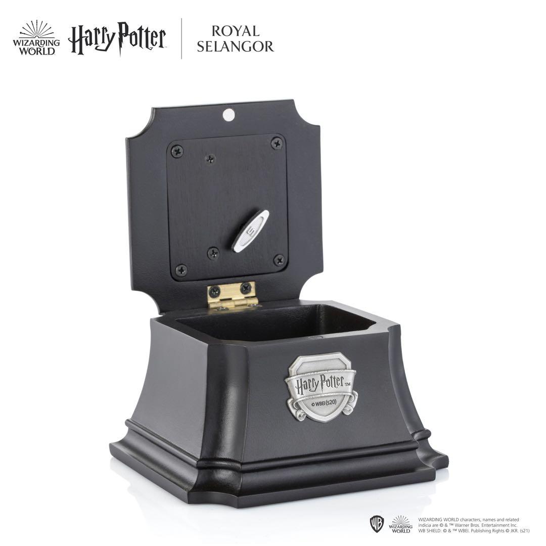 ハリーポッター ホグワーツ城 オルゴール 小物入れ ロイヤルセランゴール 新品
