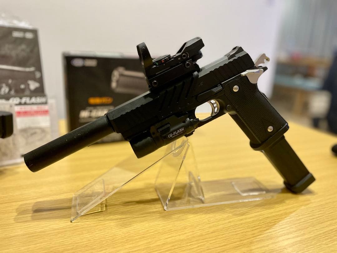 値下げ！東京マルイ　ハイキャパ E 30,000円相当のカスタム&オプション付き