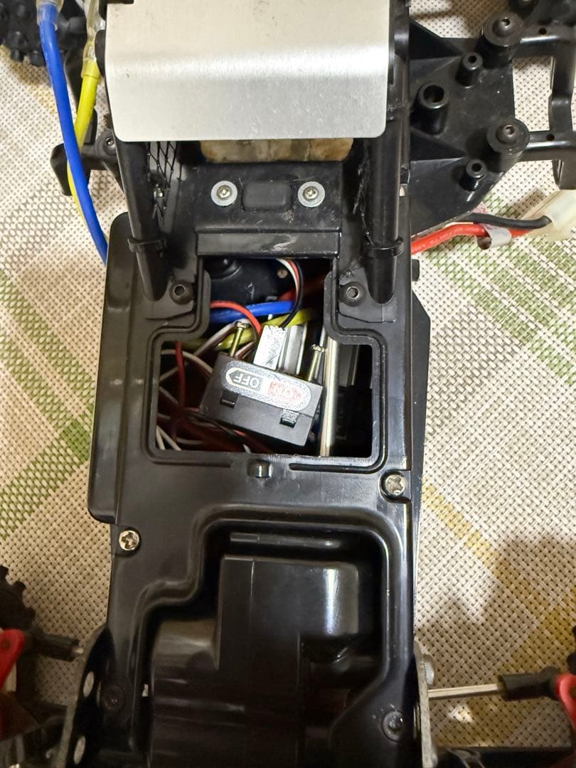 タミヤ　ラジコン　ホットショット