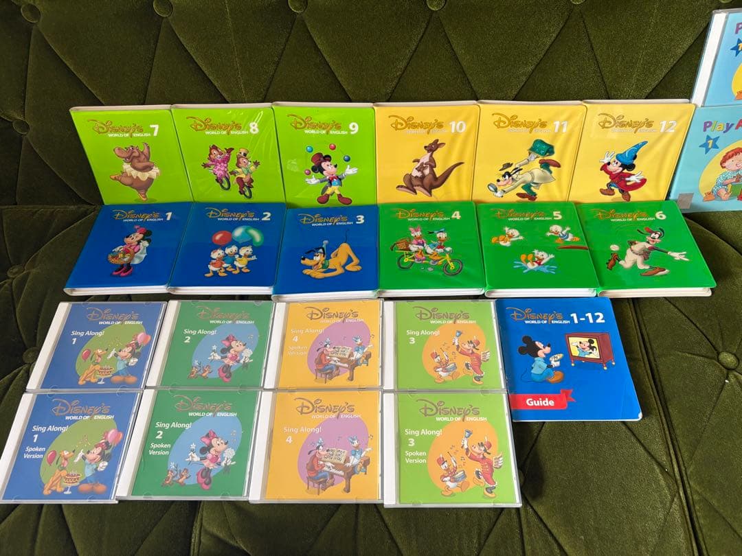 Disney WORLD OF ENGLISH 全12冊セット他