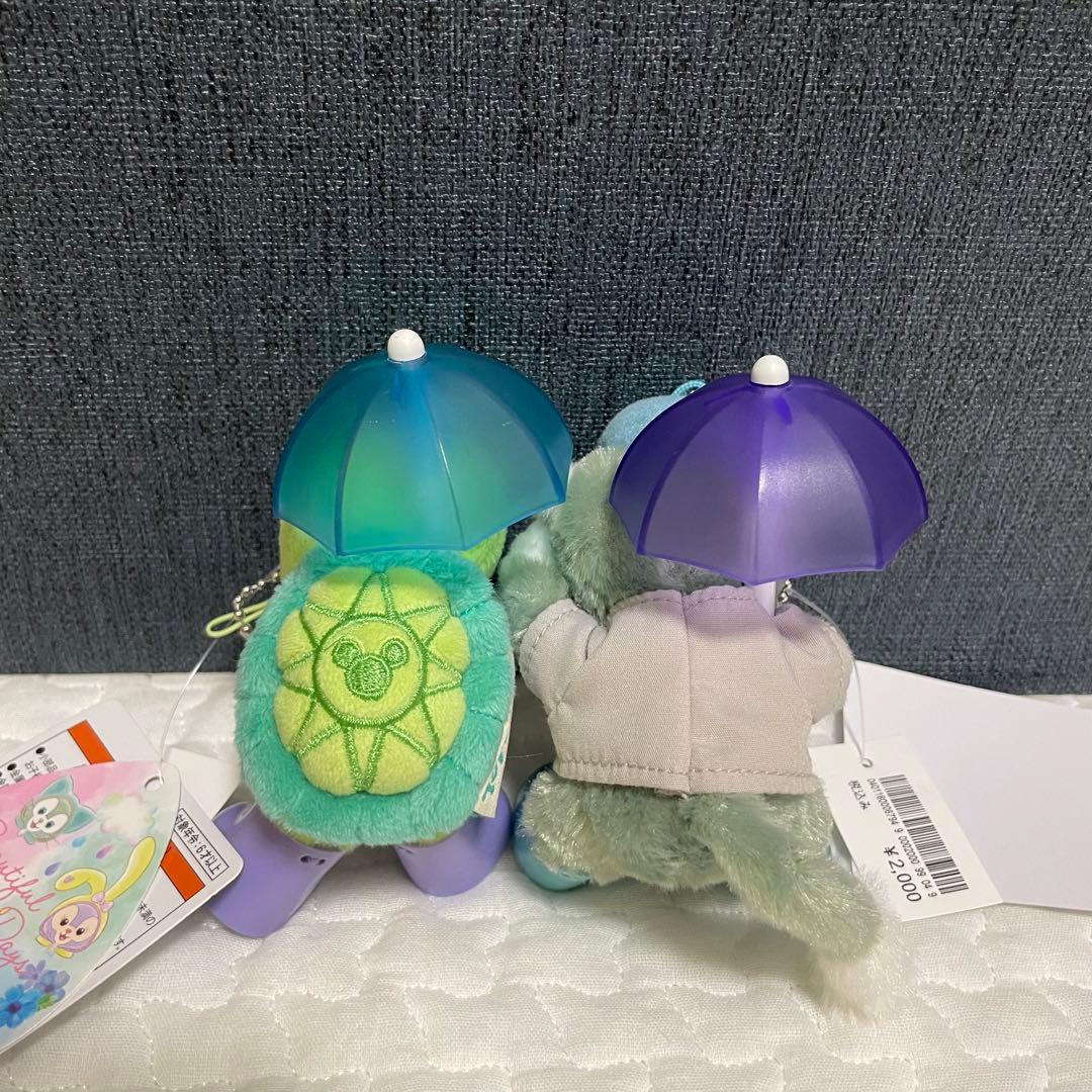 ダッフィーアンドフレンズ　ぬいぐるみストラップ　ビューティフルレイニーデイズ
