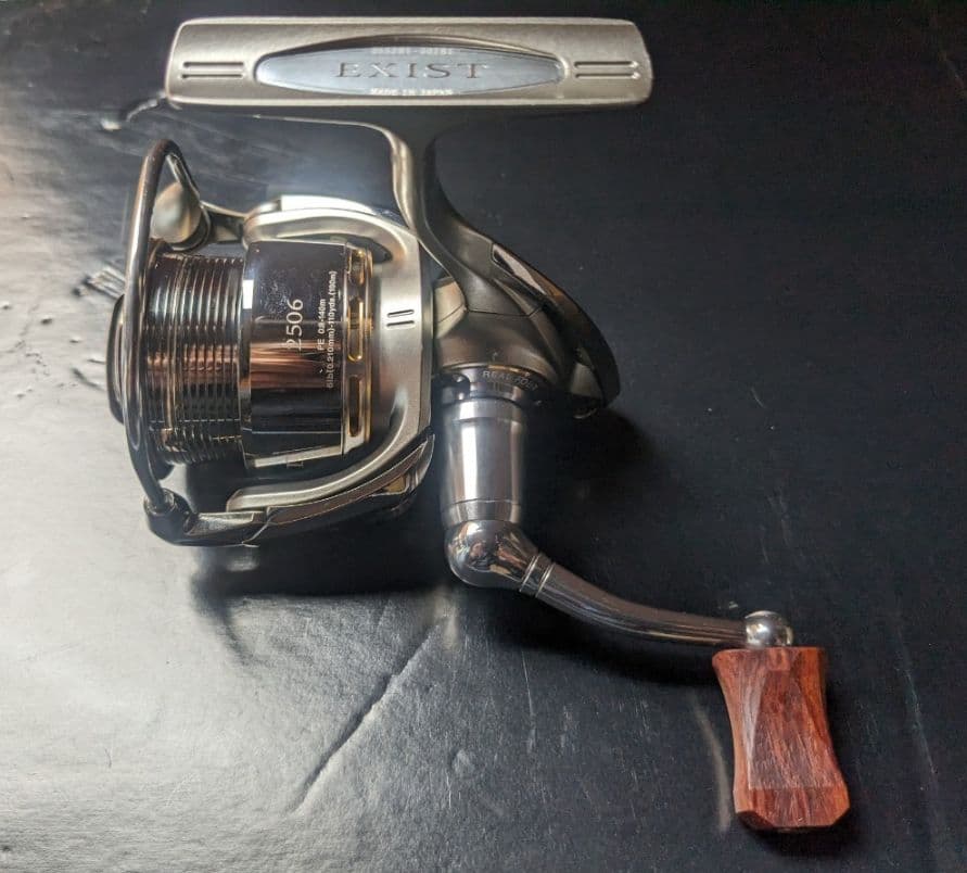 ダイワ 05EXIST 2506 スピニングリール