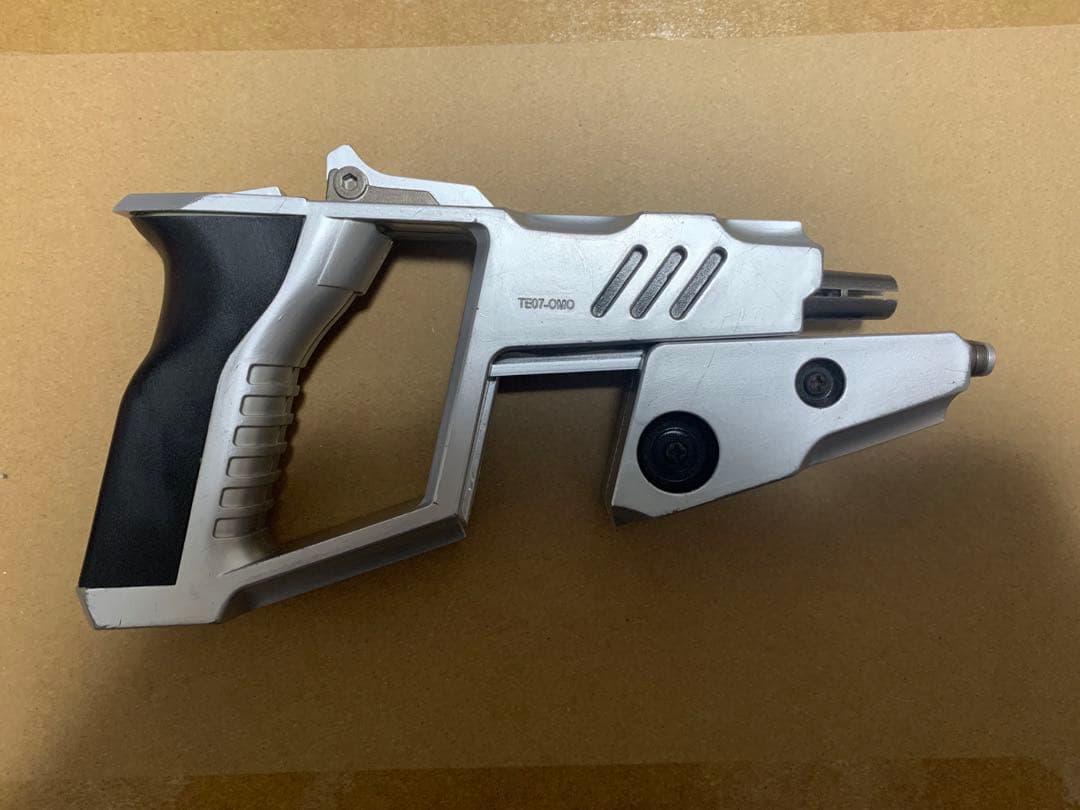 ウルトラセブンX  ウルトラガン(DEUS版)