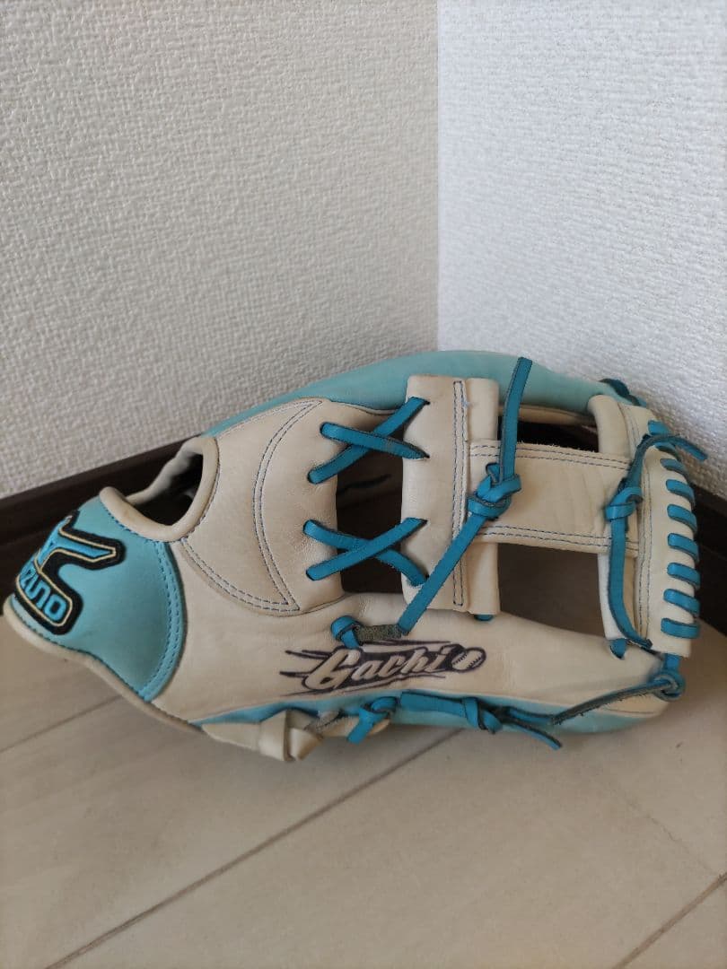 ミズノ　軟式内野グローブ　限定カラー　Gachi　ガチ