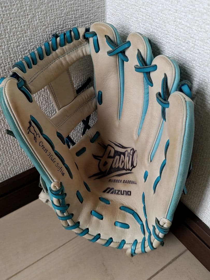ミズノ　軟式内野グローブ　限定カラー　Gachi　ガチ