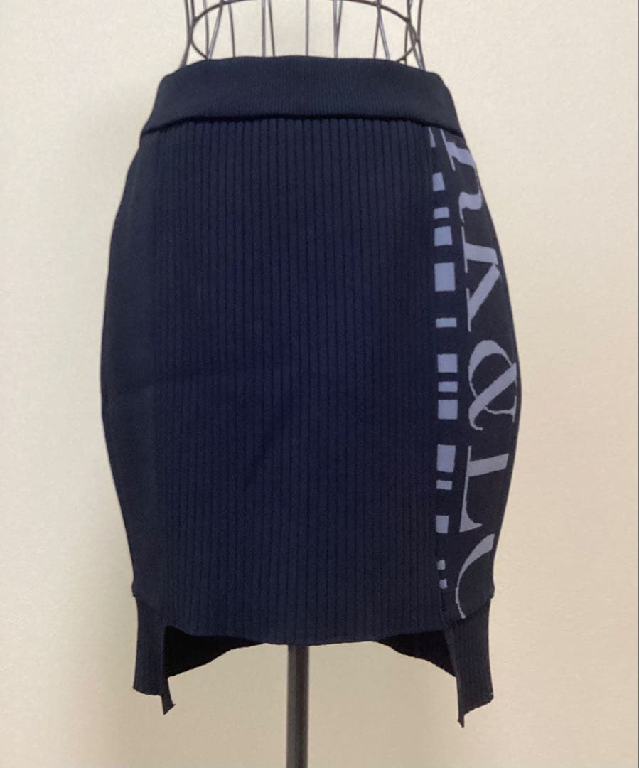 【正規品/新品未使用】MARK & LONA Code ゴルフスカート