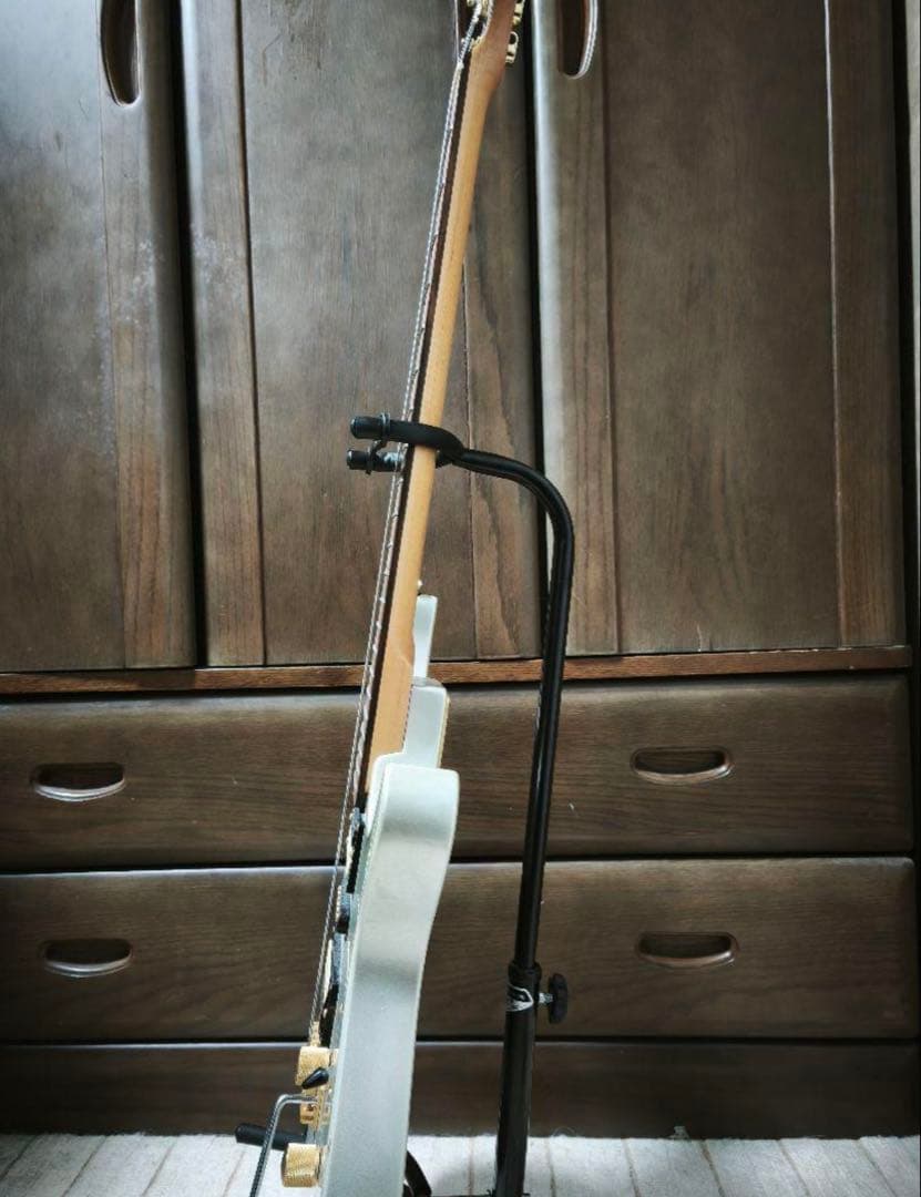 [soni]フジゲンエレキギター、ストラップ、ミニアンプ、シールド、アーム