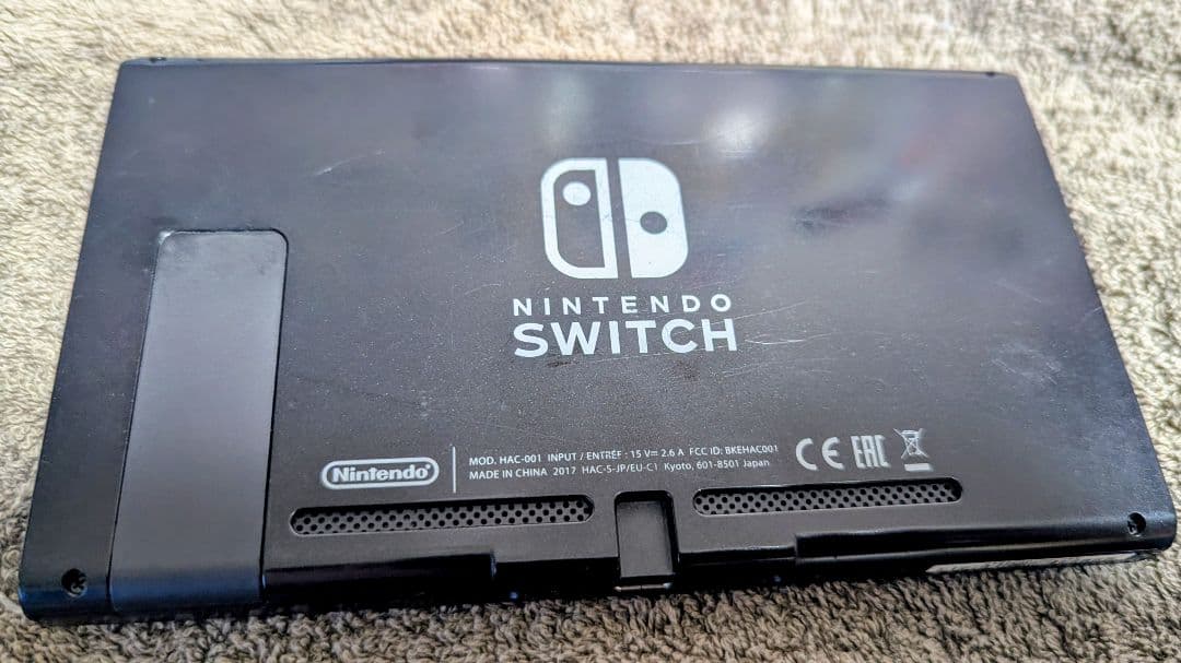 状態良 Nintendo Switch 2017年製 未対策機 背面クリアレッド