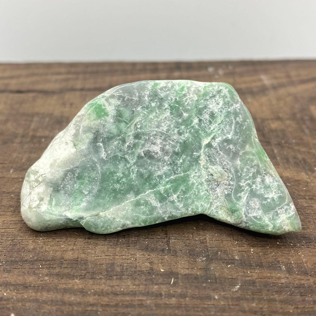 【G096】糸魚川産　翡翠　37g　天然石　原石　ヒスイ　パワーストーン　素材