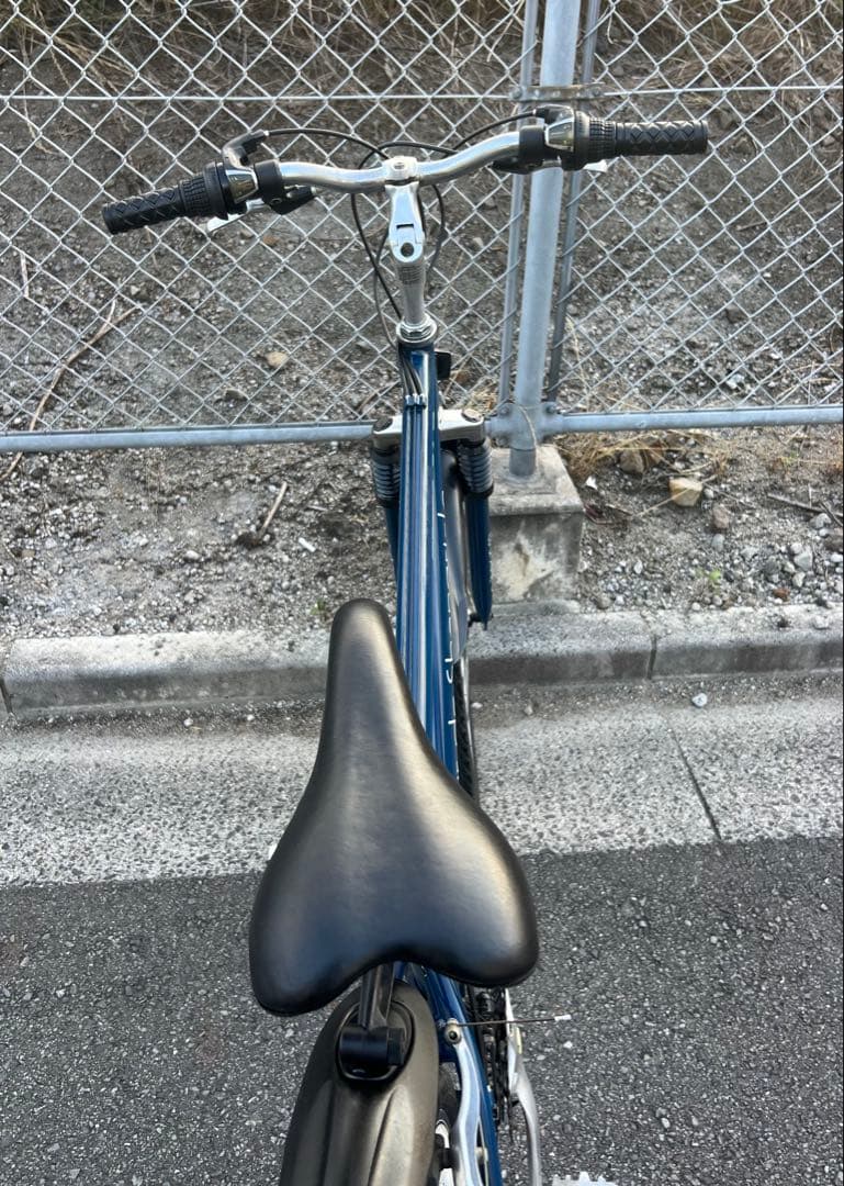 クロスバイク・27インチ　18段ギア付き　関東圏エリア　配送可能