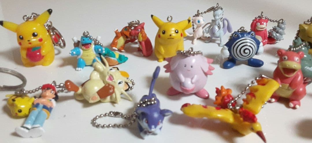 値下げ❕ポケモン　キーホルダーとその他グッズセット50点まとめ売り