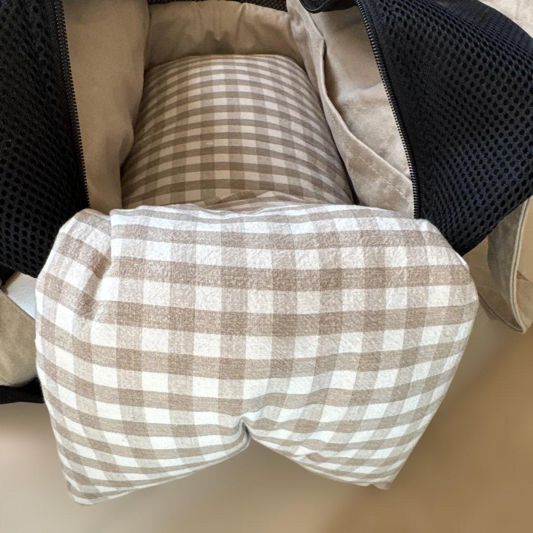 DOUBLE COMMA ベージュキャリーバッグ