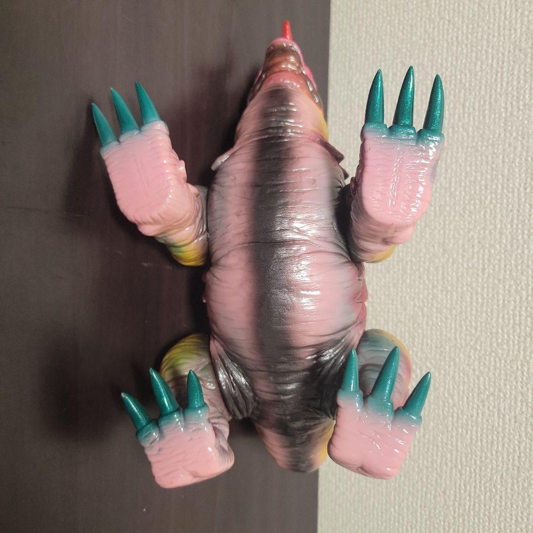 楳図かずお ウルトラマン 二次元怪獣 ガヴァドン ミニガヴァドン ソフビ