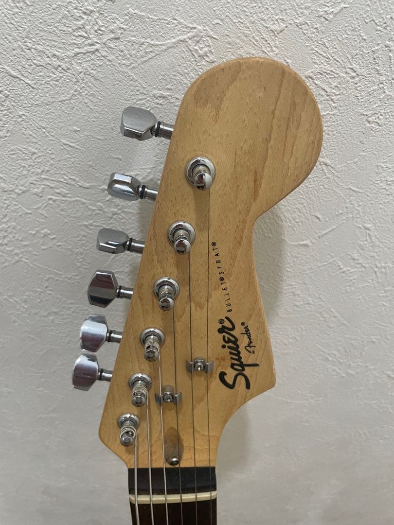 【美品】Squier Stratocaster