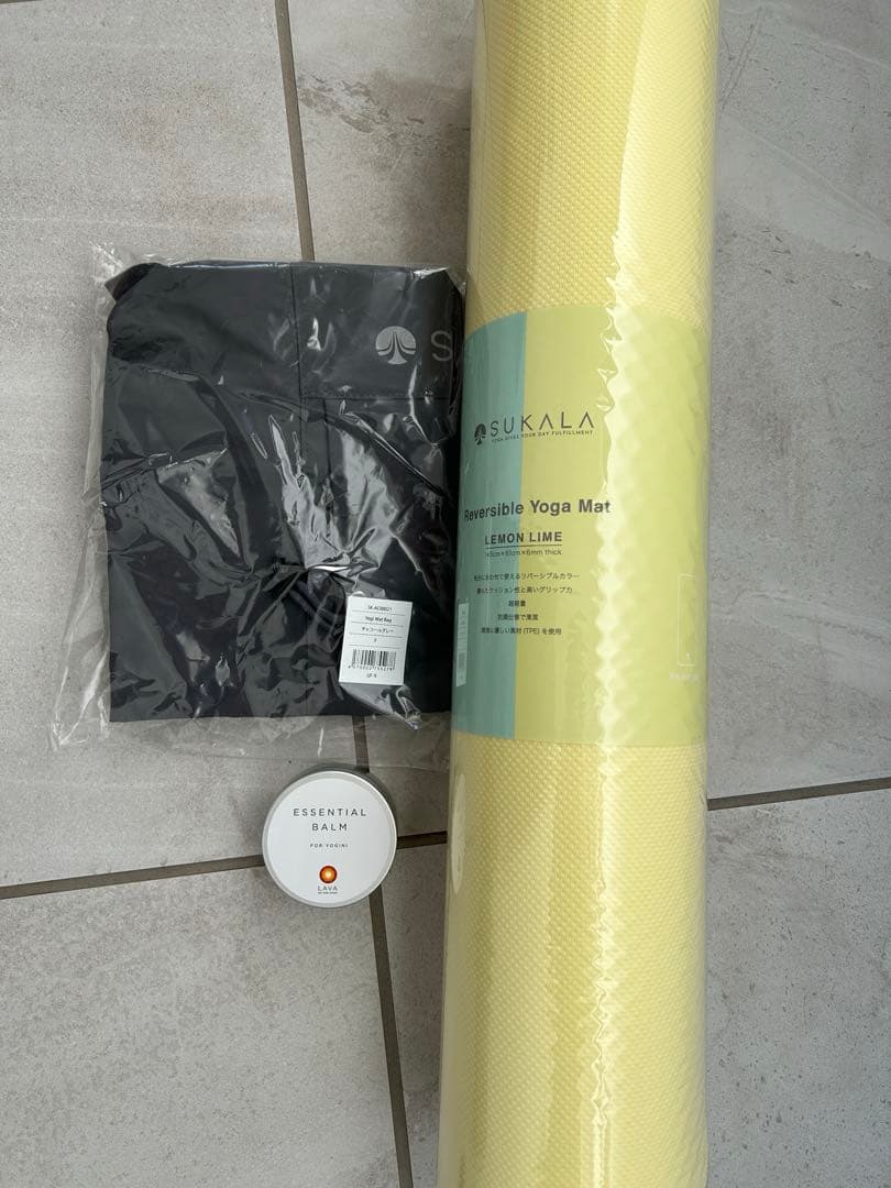 ち*こ様 【新品未使用】LAVA SUKALA ヨガマットバッグ バーム　定価2