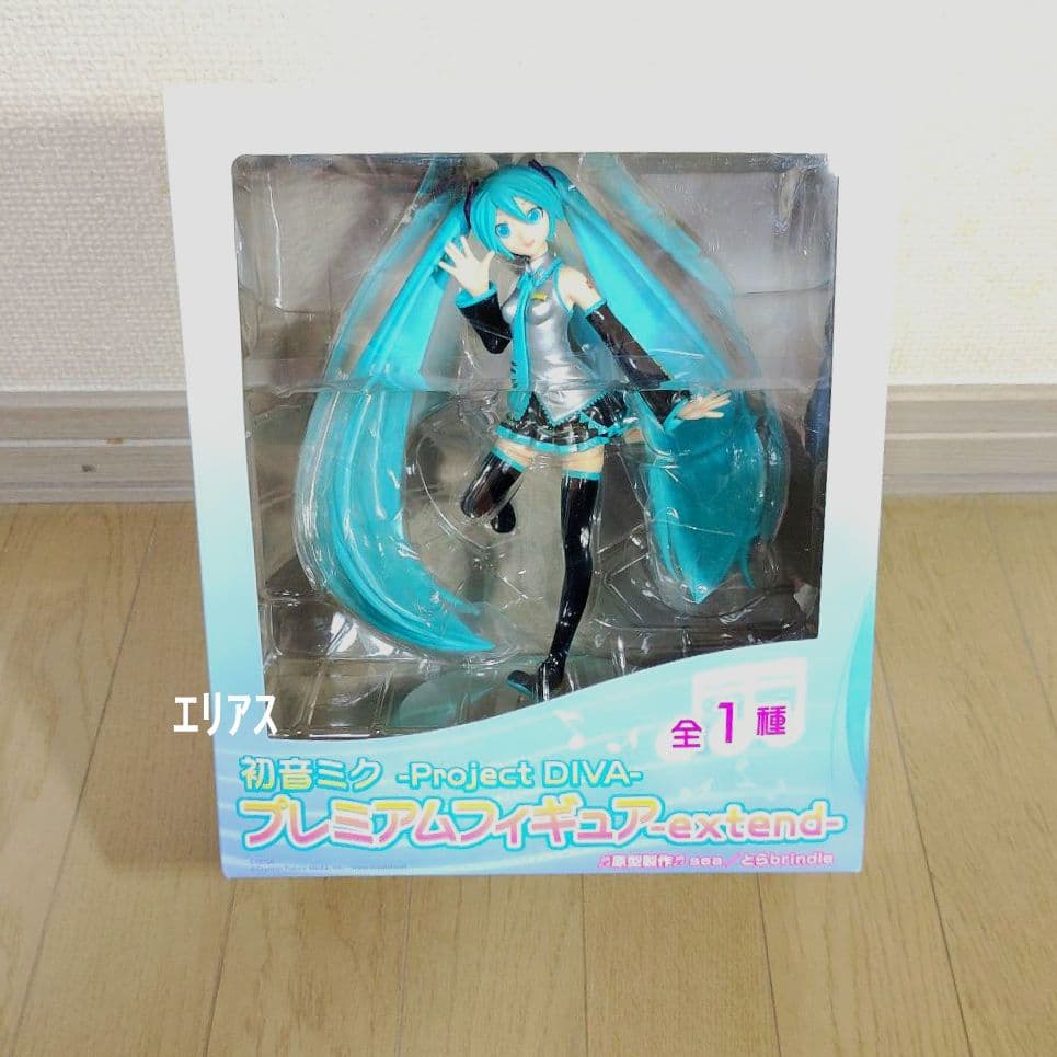 初音ミク プレミアムフィギュア 巡音ルカ 咲音メイコ 鏡音レン　６個セット