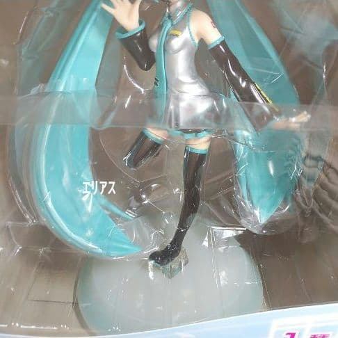 初音ミク プレミアムフィギュア 巡音ルカ 咲音メイコ 鏡音レン　６個セット