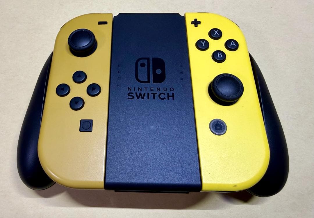 Nintendo Switch 本体 ポケットモンスター レッツゴーピカチュウ版