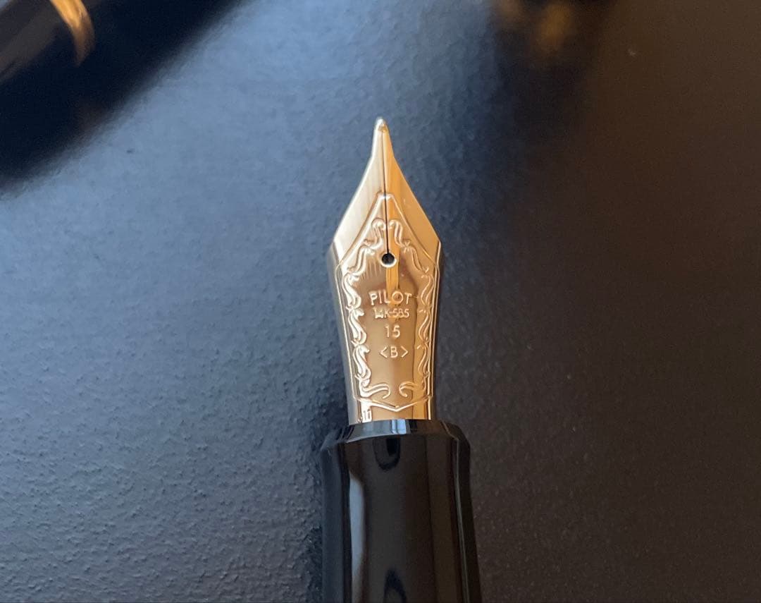 PILOT 万年筆 カスタム743 B(太字) インクカートリッジ付