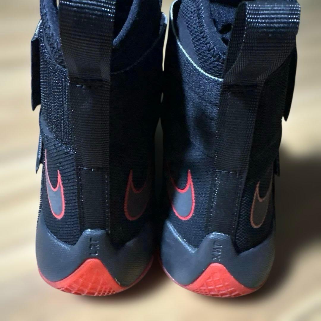 シューズ(男性用) NIKE LeBron Zoom Soldier 10