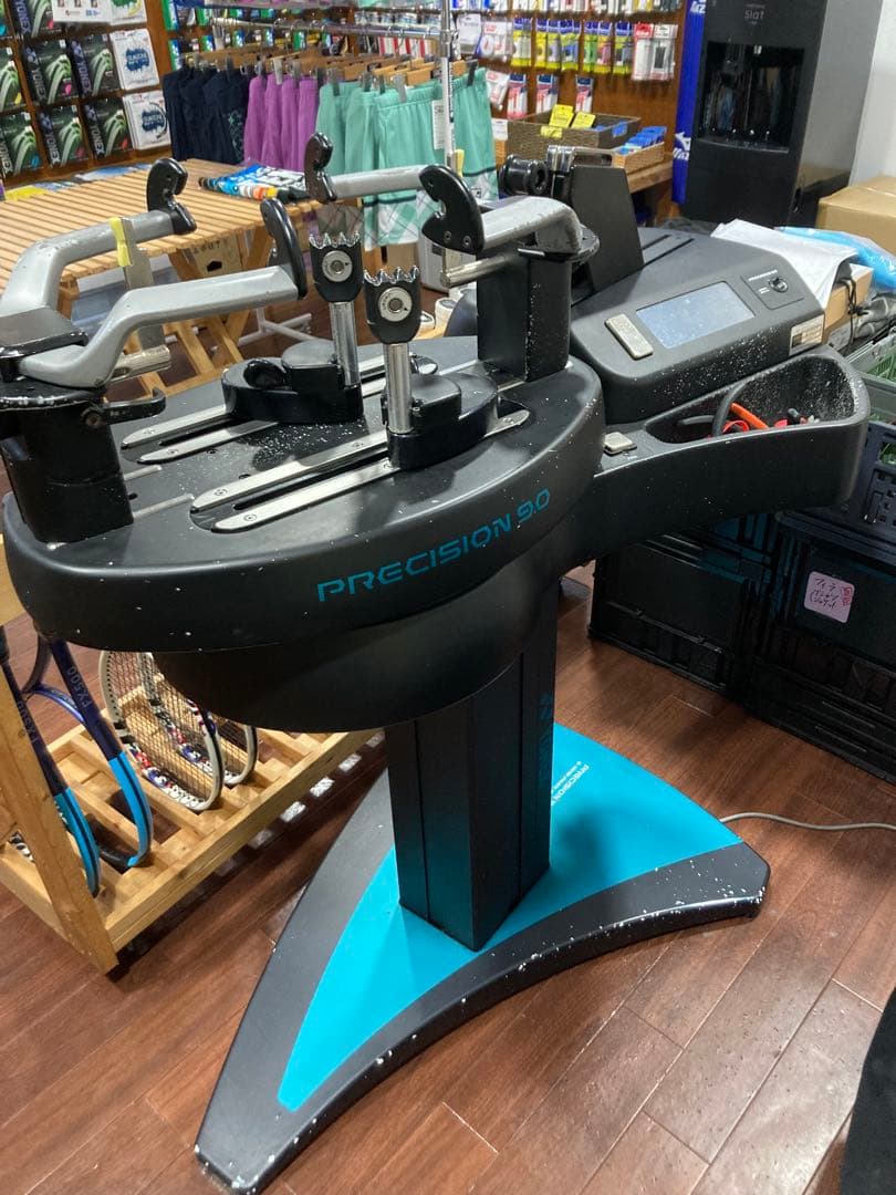 【tori 】YONEX V CORE 100 2026 G2