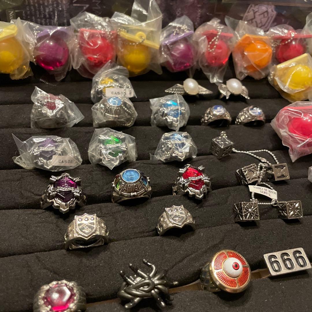 家庭教師ヒットマンREBORN！当時のボンゴレリング・おしゃぶり60点まとめ売り