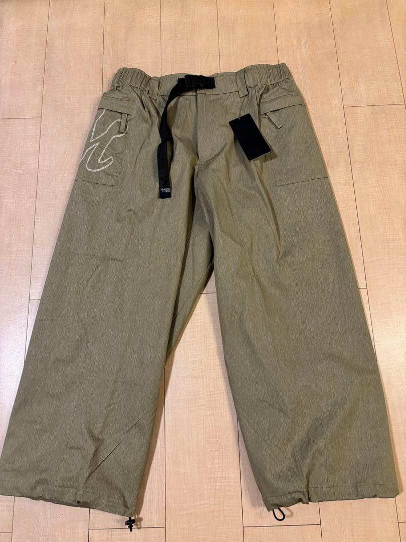 MAHF XL カーキ 新品・未使用　サイドポケットスノーパンツ