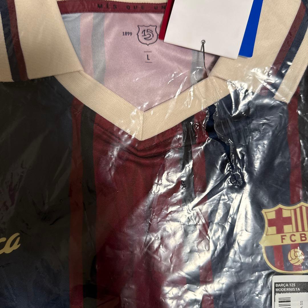 【完売品・タグ付新品未開封】バルセロナ　125周年記念ポロシャツ