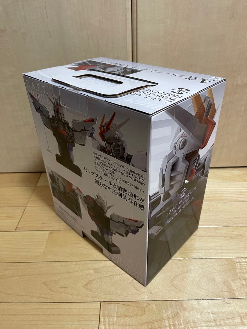 ガンダムSEED1番くじフリーダムガンダム胸像+ラクス・クライン未開封