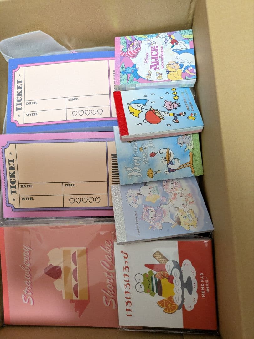 メモ帳　大量ぼっくすD ８０サイズ