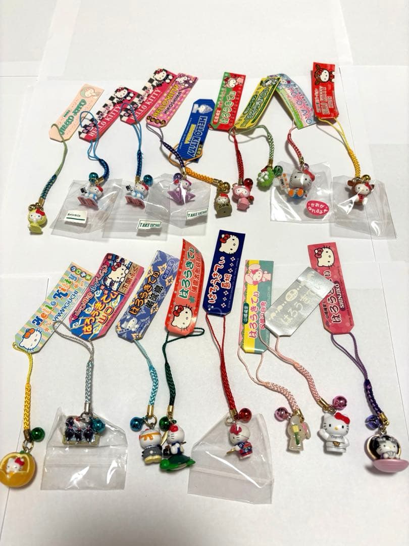 ご当地 ハローキティ　根付け　ストラップ　限定　Sanrio 186個