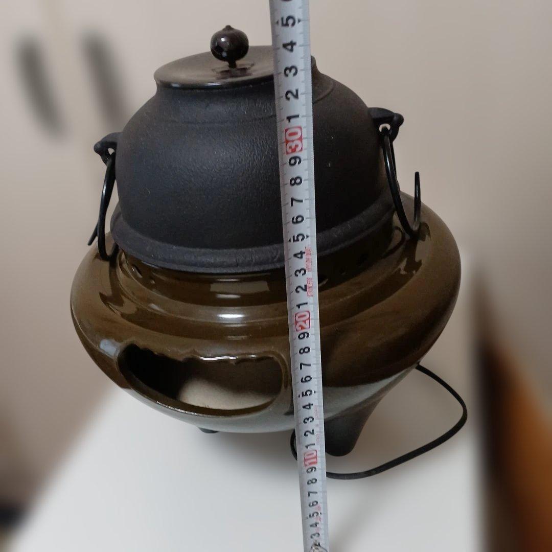 値下げ、鋳鉄製黒色茶釜 電気式、通電確認。