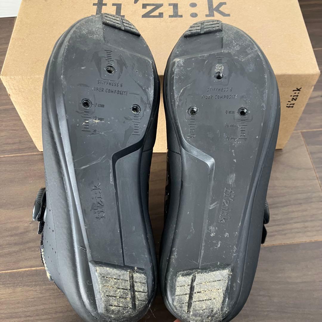 フィジークfizik tempo Artica gtx 40EU ブラック冬用