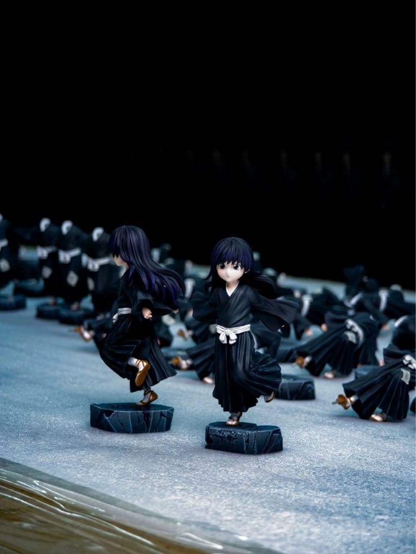 ブリーチ　十二番隊の副隊長　涅ネム　ガレージキッド　フィギュア