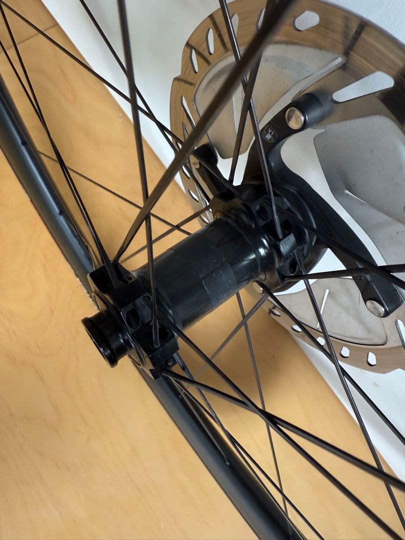 ボントレガー Aeolus Pro 37 カーボンホイール前後 おまけ付き