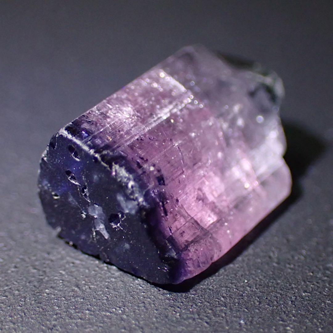 【パキスタン産】ブルーキャップトルマリン