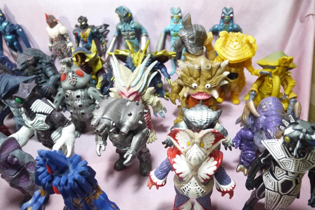 ウルトラ怪獣シリーズ　など　怪獣ソフビ　64体セット