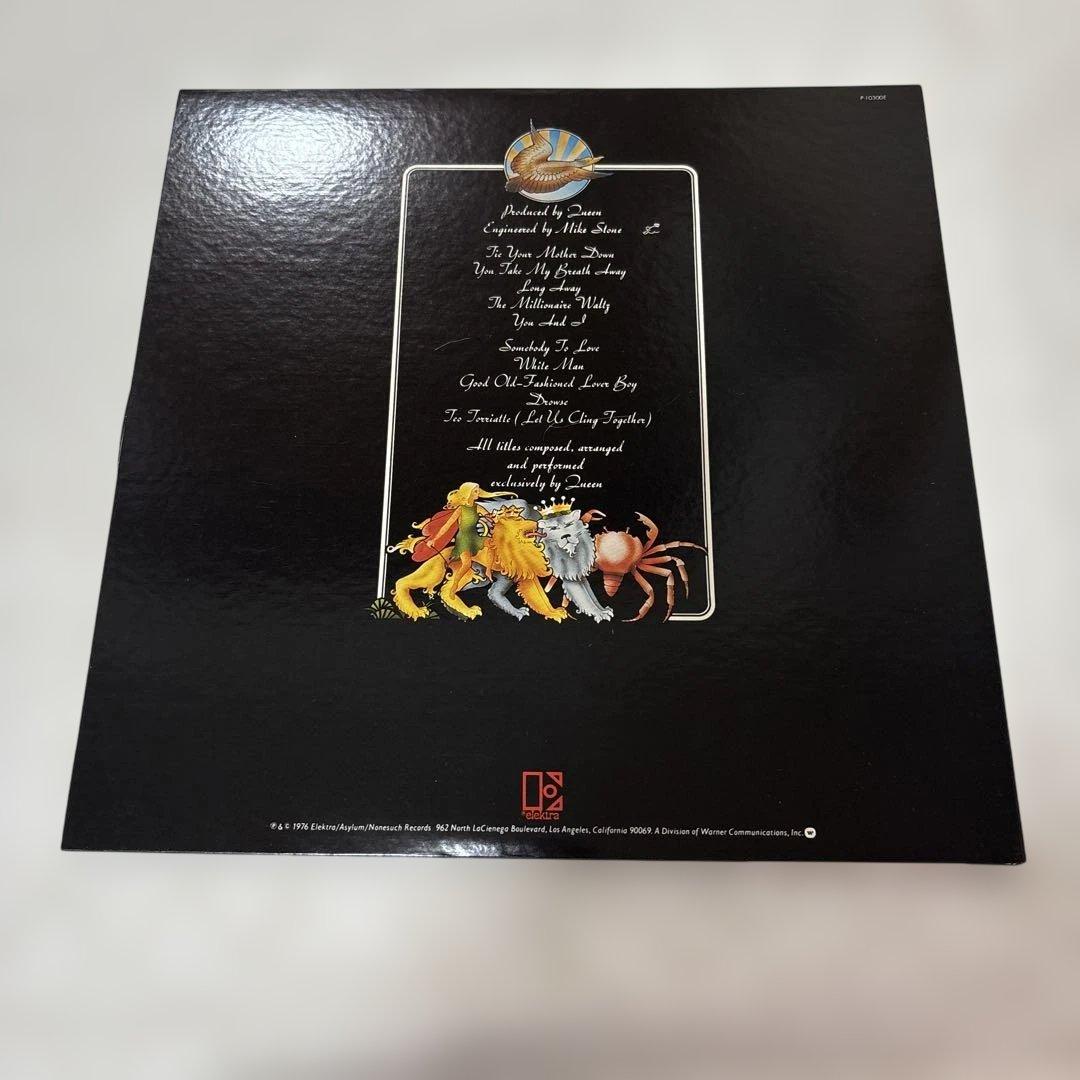 美品　Queen A Day At The Races レコード