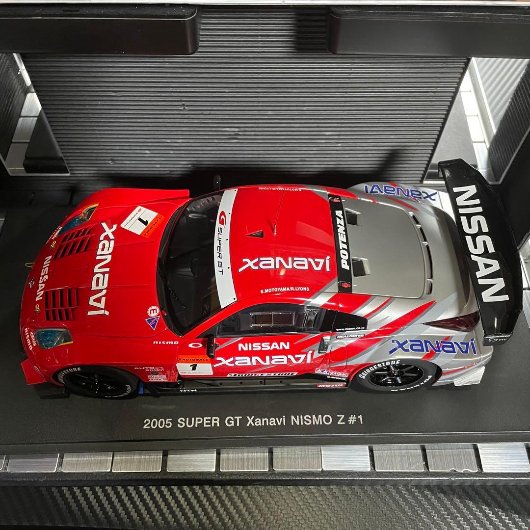 未展示品　オートアート1/18 Xanavi NISMO Z 2005