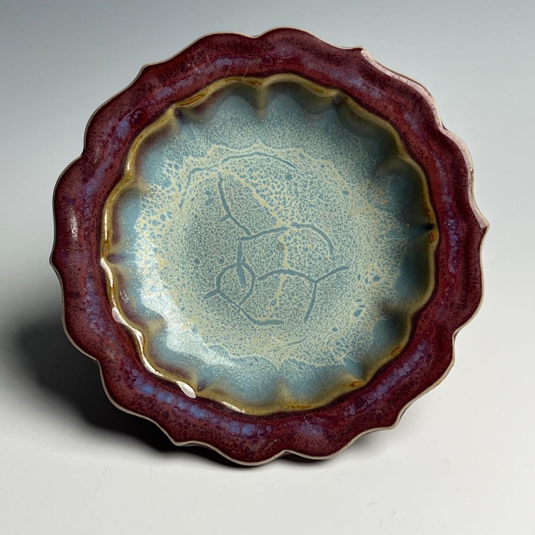 鈞窯 玫瑰紫釉陵花鼓釘三足洗 款 唐物 中国古玩 中国美術 A802sm