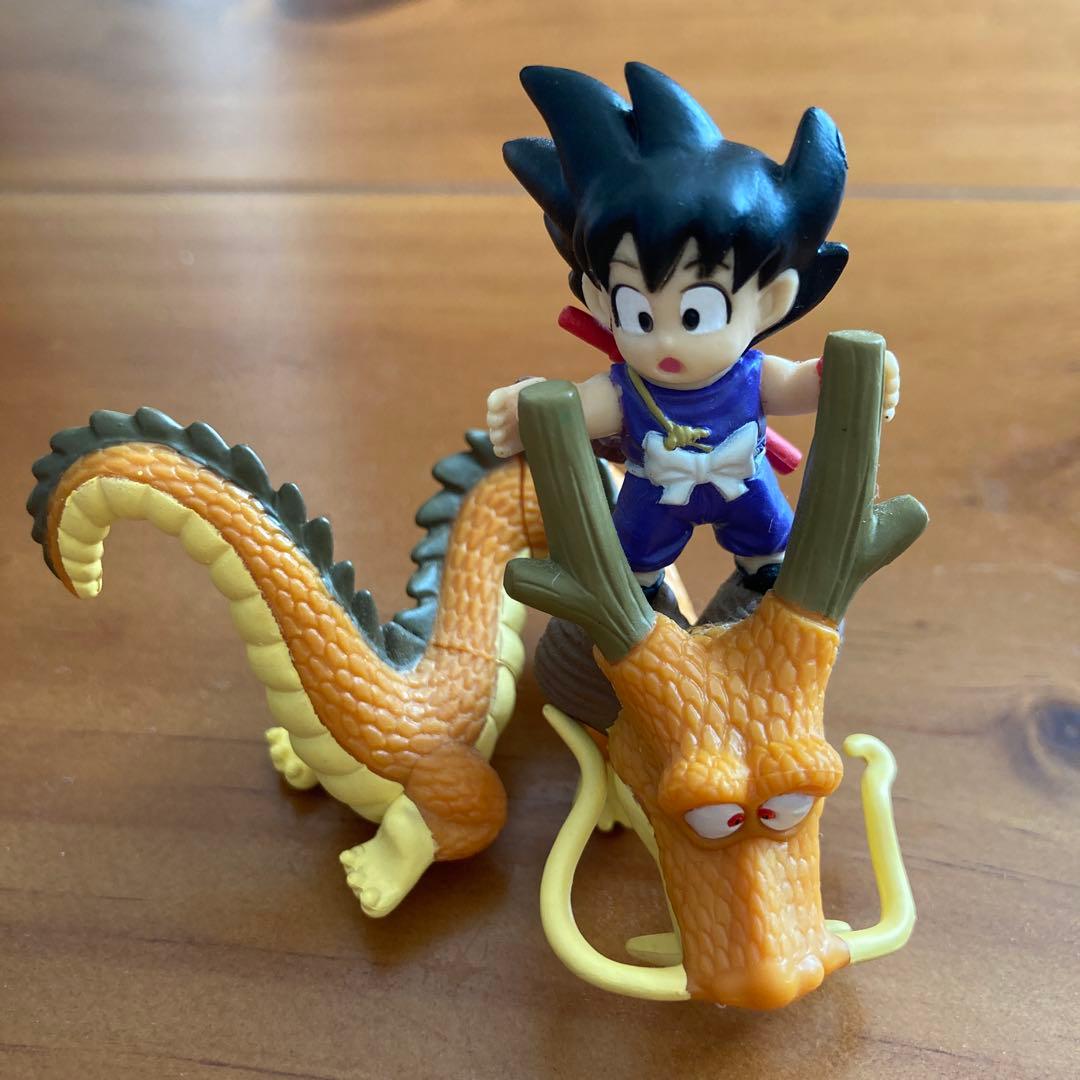 ドラゴンボール　悟空と神龍の3体セット