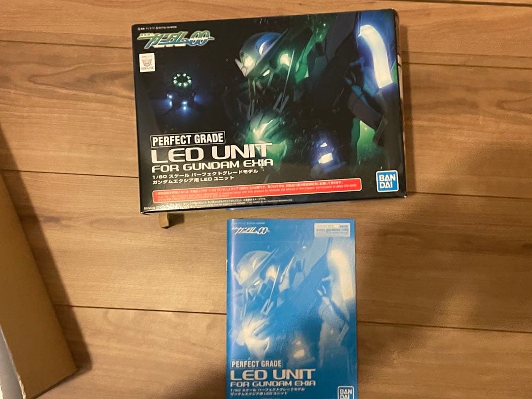PG ガンダムエクシア　LEDユニット組込み済み