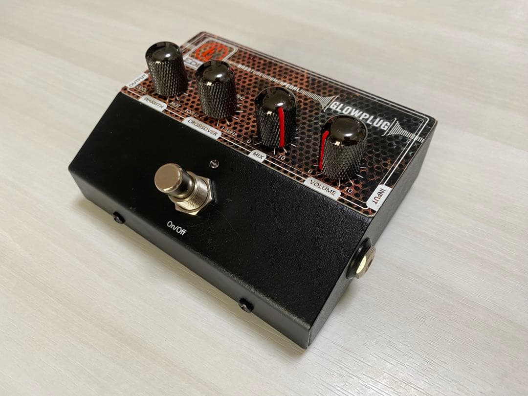 【美品】EDEN GLOWPLUG ベースエフェクター【USED】