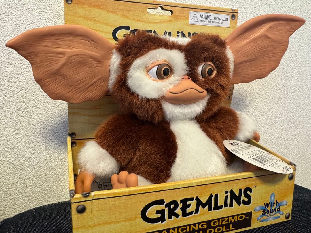 値下げ！【新品・未開封】グレムリン ギズモダンシングプラッシュドール NECA製