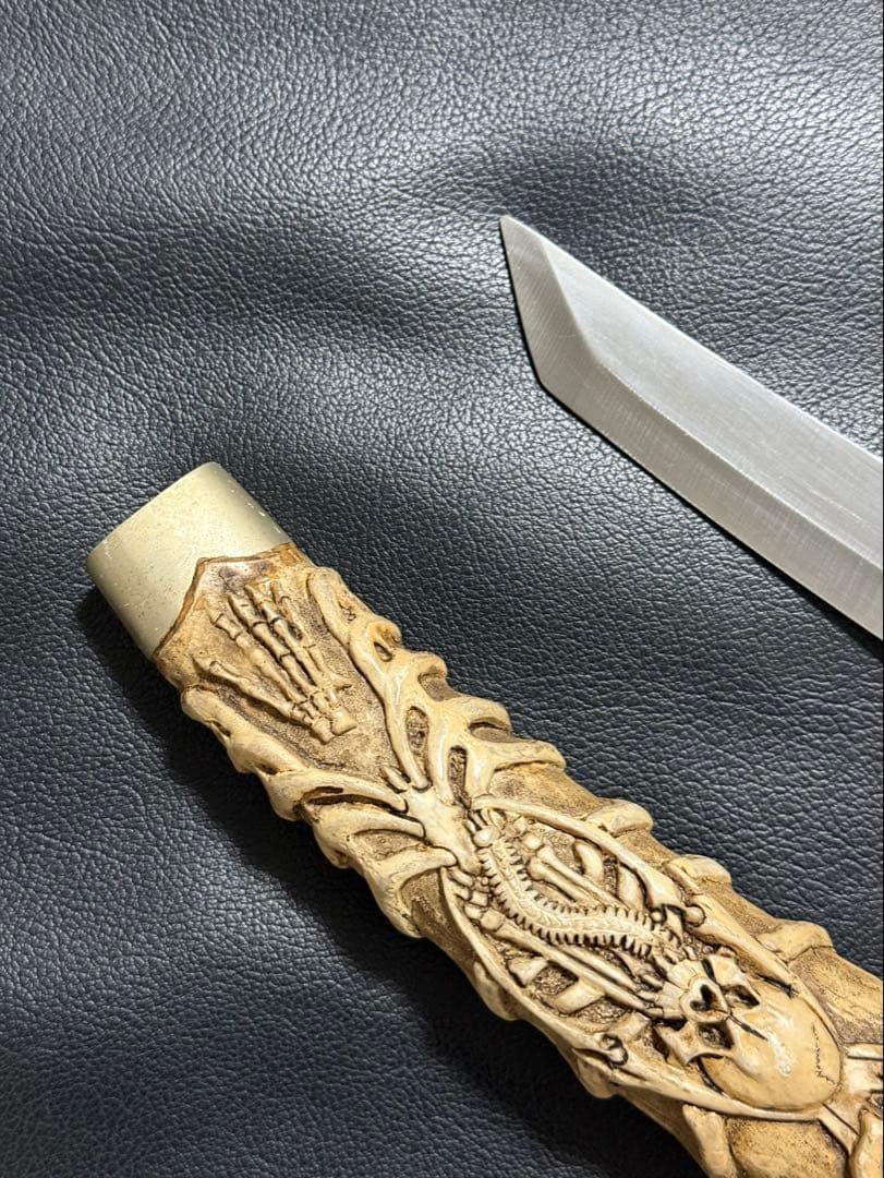 刀　かたな　剣　ナイフ　短刀　髑髏　スカル　手首受け　模造刀　模擬刀　インテリア