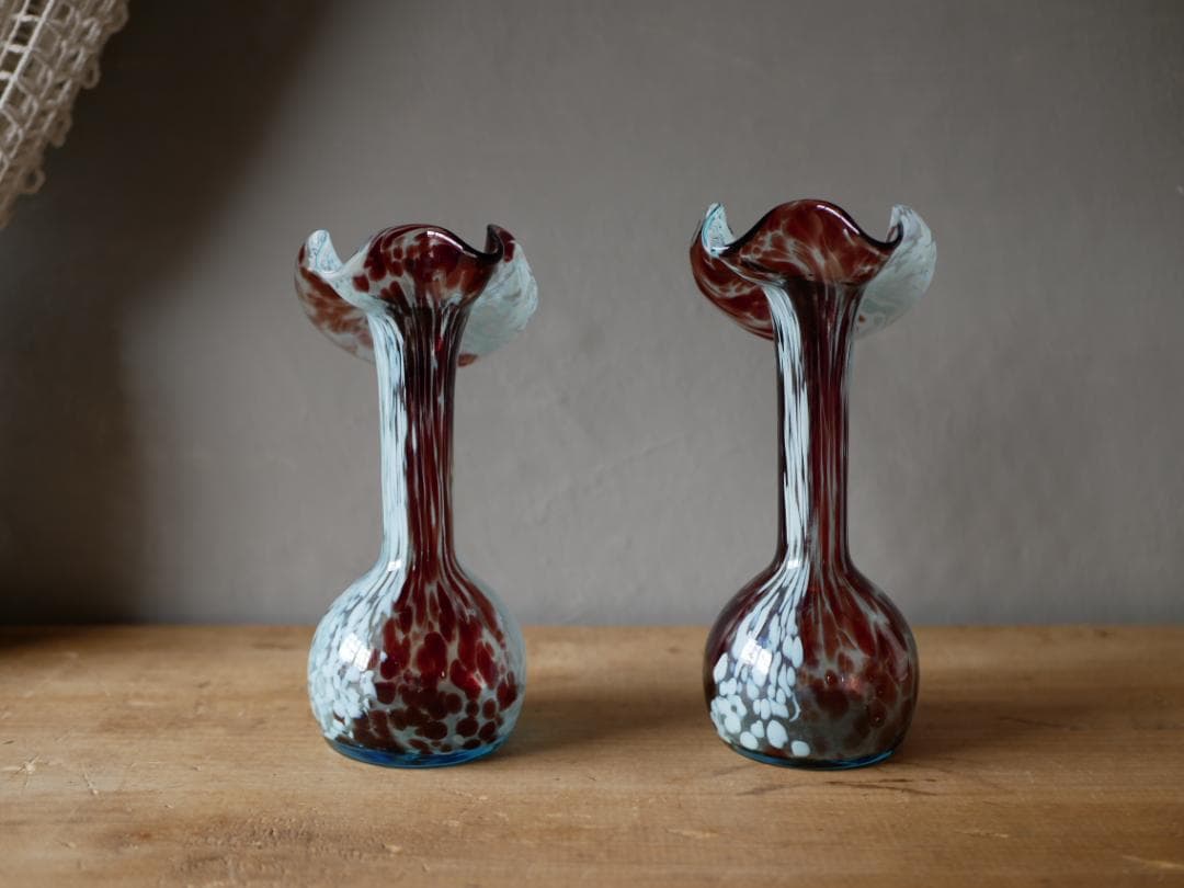 24時間限定　オパリンガラス　フラワーベース　フランスアンティーク　ブロカント