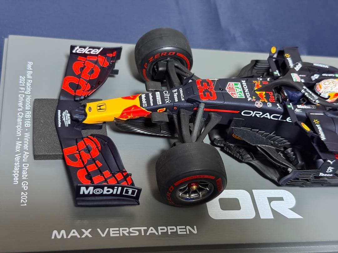 Spark 1/18 RB16B アブダビGP フェルスタッペン