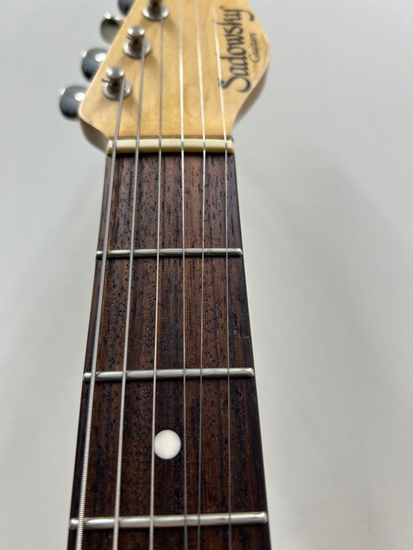 ギター Sadowsky R1 Classic Japan Dark Cherry ML