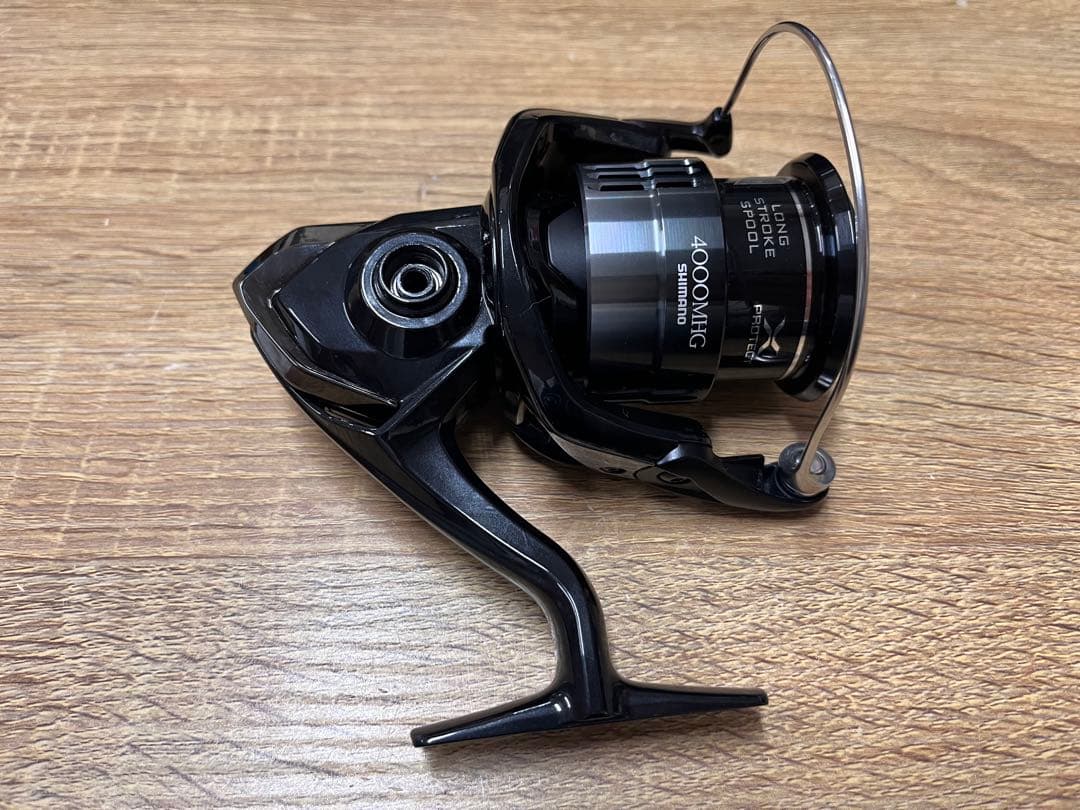 SHIMANO シマノ　24 エクセンス 4000MHG